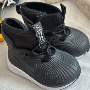 Nike Toddler Boys Binzie boot